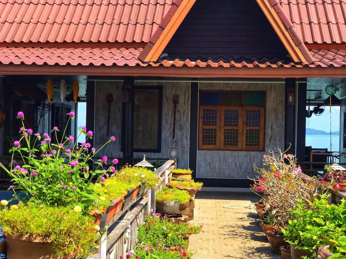 게스트하우스 Mangrove House Lanta Old Town 호텔 란타섬