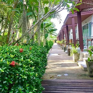 Naiyang Boutique 2*, Ban Phak Chit Thailand