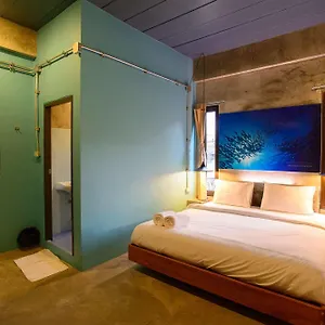 Seabox Khaolak , Khao Lak Thailand