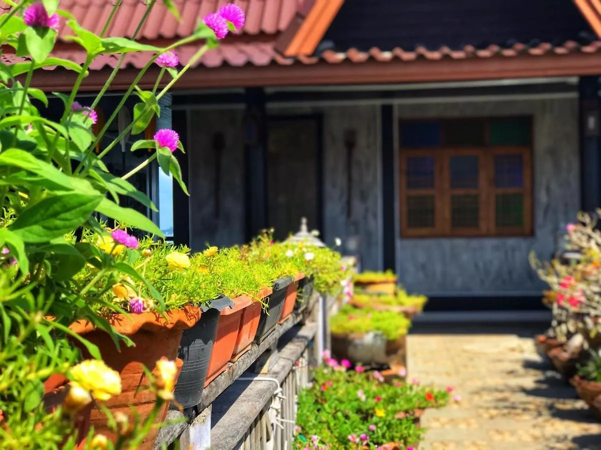 Mangrove House Lanta Old Town Hotel Koh Lanta 2*,